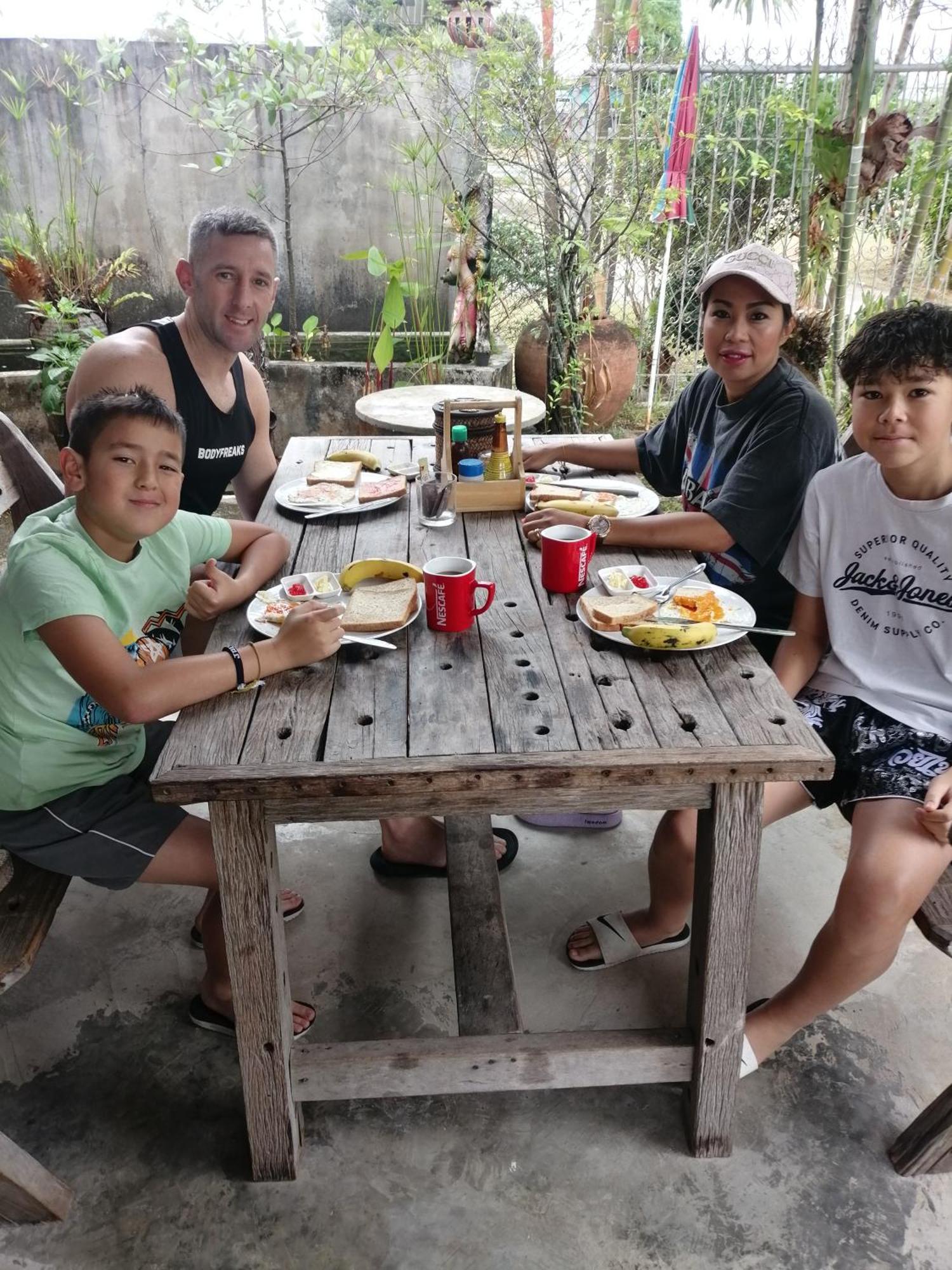 Yotin Guest House Trat Esterno foto